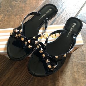 Just in! NWB black Wild Diva studded Jelly Sandals